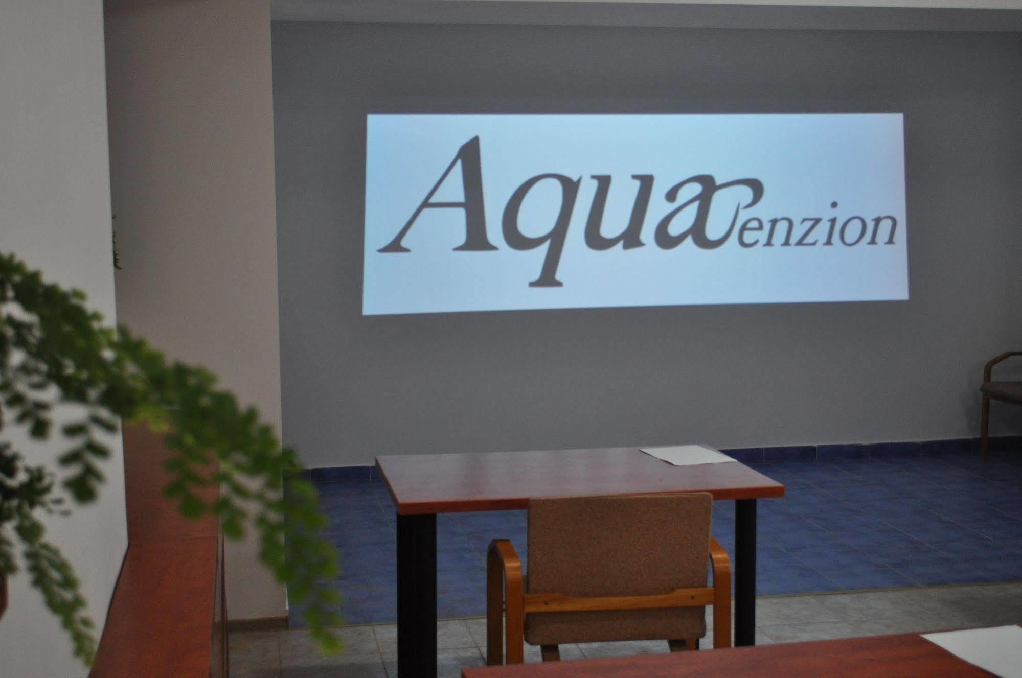 Penzion Aqua トレンチアンスケ・テプリツェ エクステリア 写真